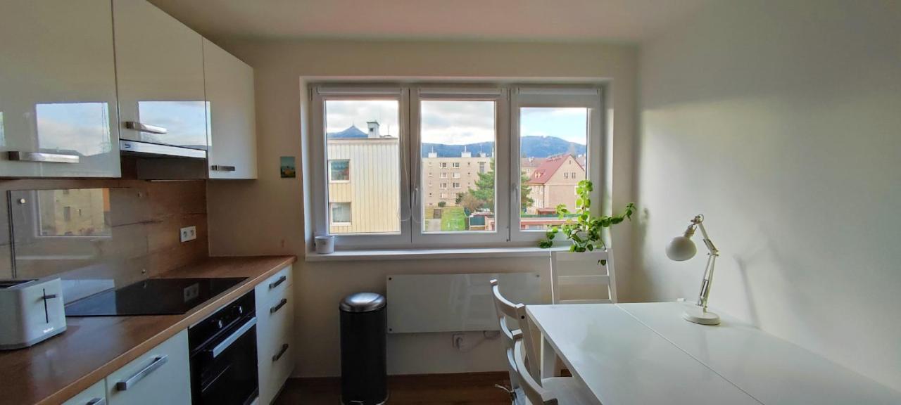 Apartman Pod Jestedem Leilighet Liberec Eksteriør bilde