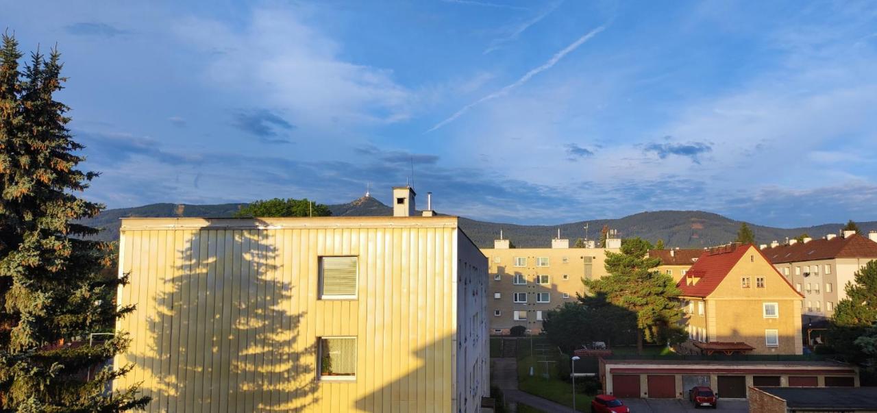 Apartman Pod Jestedem Leilighet Liberec Eksteriør bilde